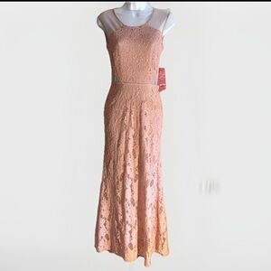 ⭐️ Offer B2G2! BUY 2 GET 2 FREE! 
Enfocus Studio Lace and Crystal Gown